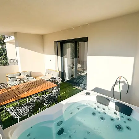 Appartement 50M2 Spa Prive Saint Aygulf Exterior photo